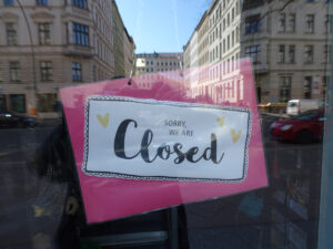 Schild "Sorry, we are closed"