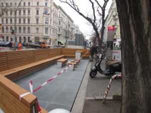 Parklet (erste Generation) in der Bergmannstraße